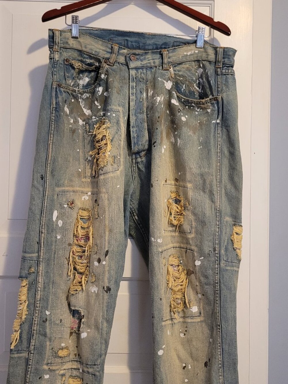Magnolia Pearl paint spattered jeans